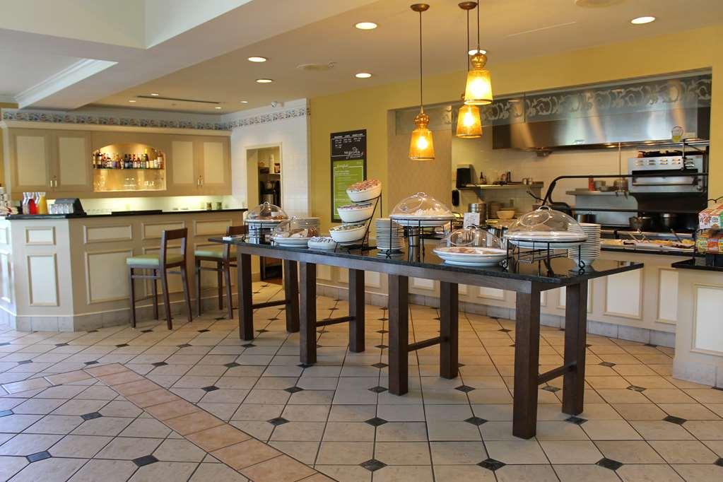 Hilton Garden Inn Addison Eksteriør billede