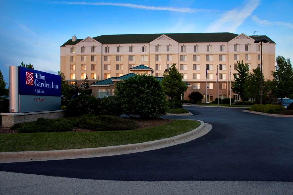 Hilton Garden Inn Addison Eksteriør billede