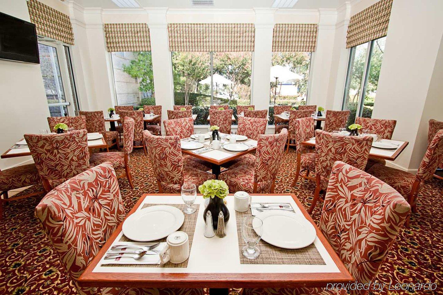 Hilton Garden Inn Addison Restaurant billede